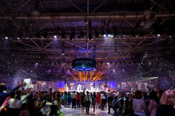 Case: Oriflame Megaforum